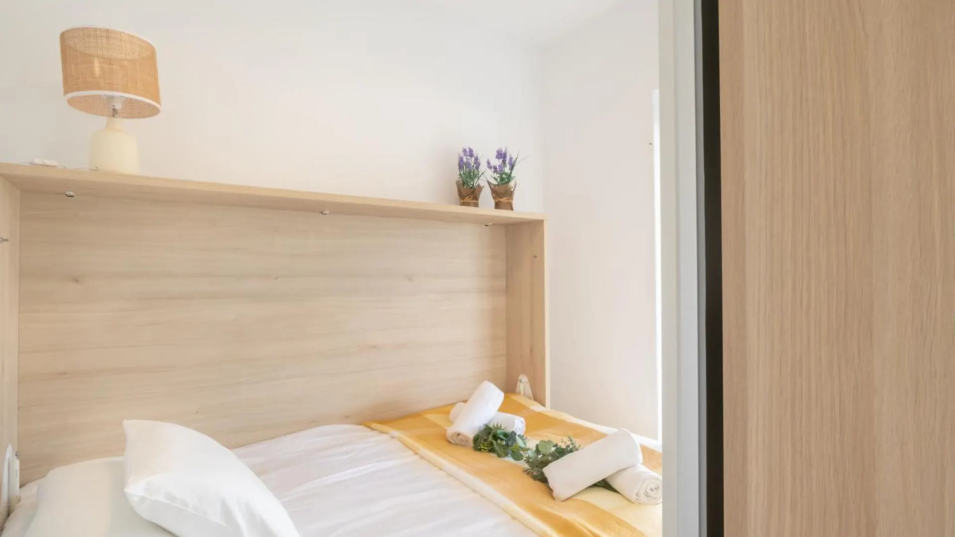 Casas Oasis Marbella - Private Swimming Pool Villa Istan